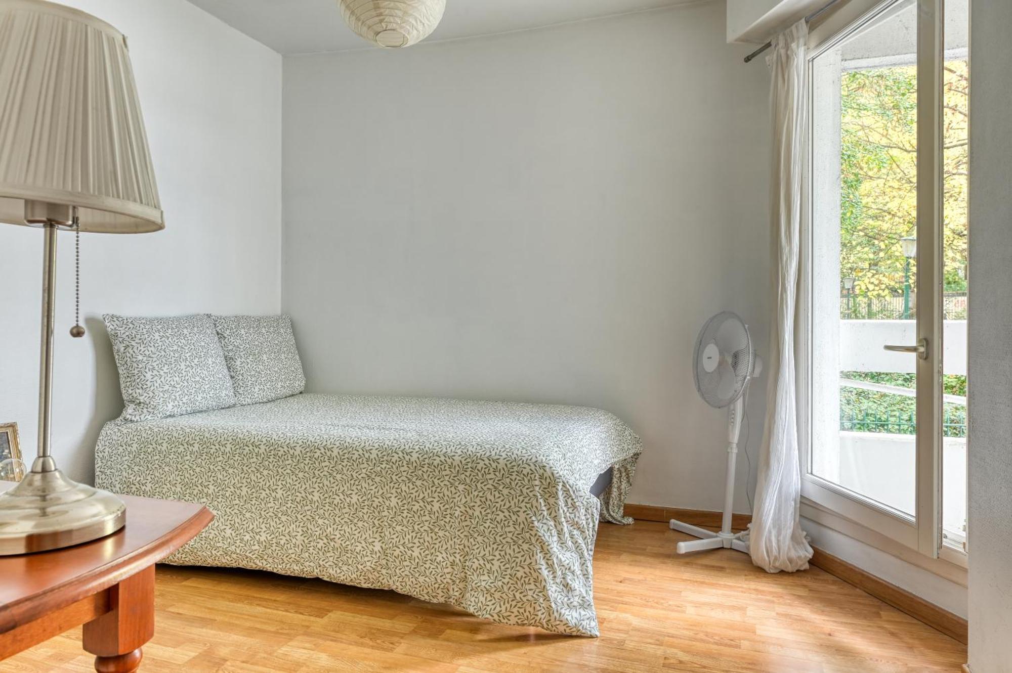 3 Bedroom Apartment With Balconies Paris Eksteriør billede